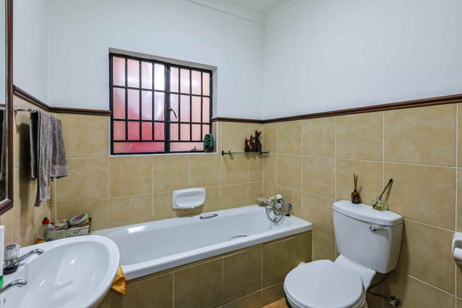 2 Bedroom Property for Sale in Equestria Gauteng