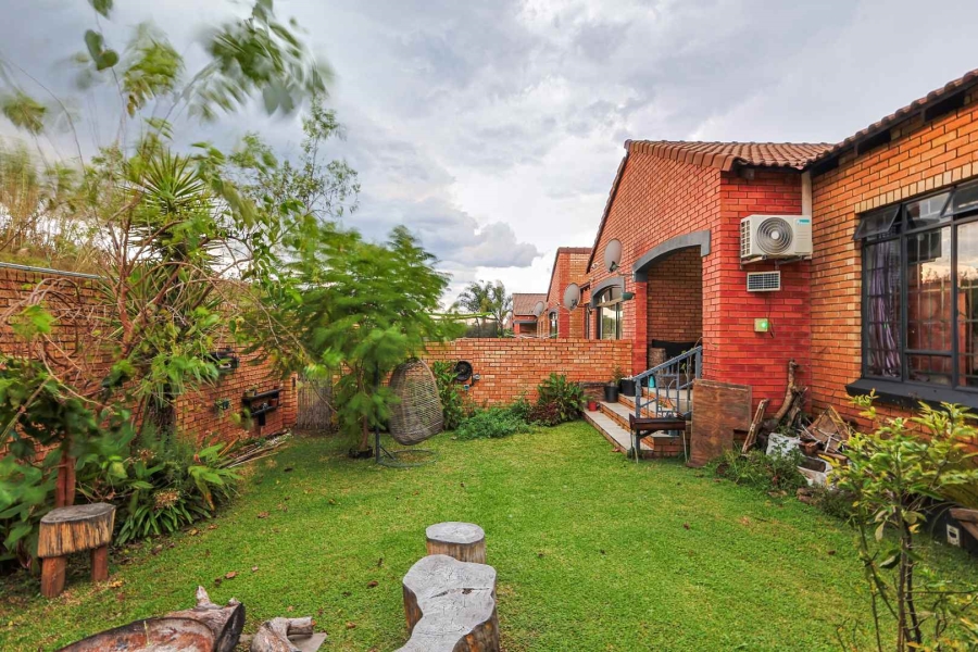 2 Bedroom Property for Sale in Equestria Gauteng