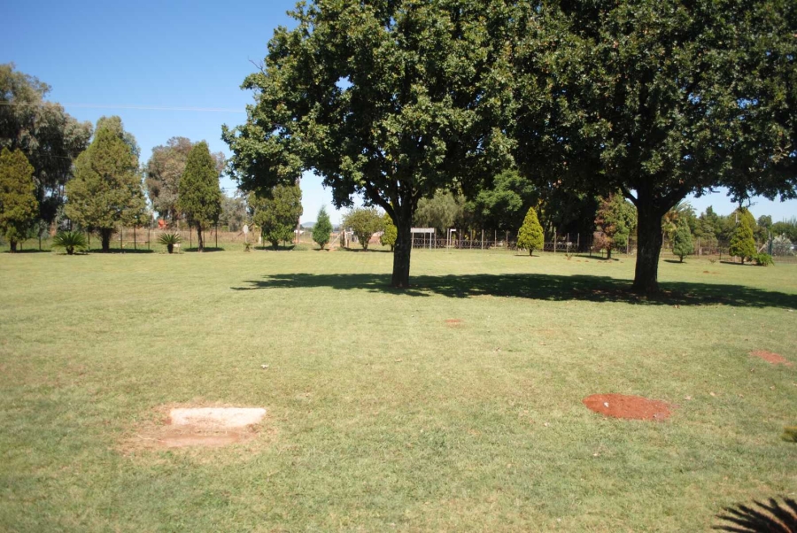 6 Bedroom Property for Sale in Valley Settlements A H Gauteng