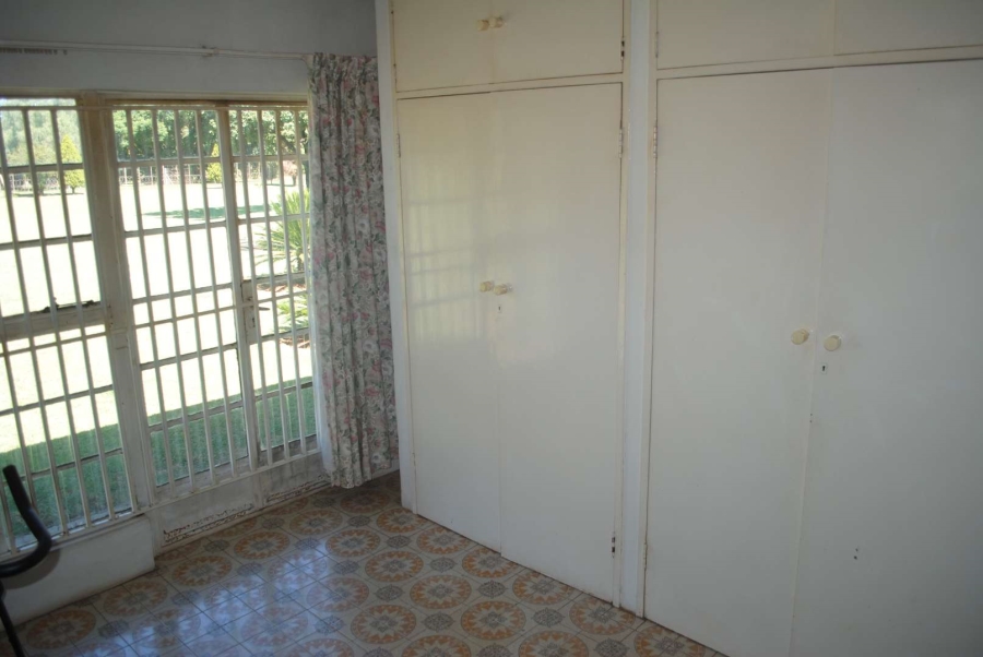 6 Bedroom Property for Sale in Valley Settlements A H Gauteng