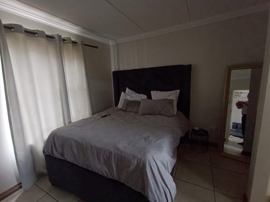 2 Bedroom Property for Sale in Amberfield Valley Gauteng