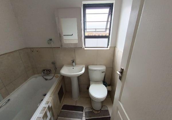 2 Bedroom Property for Sale in Amberfield Valley Gauteng