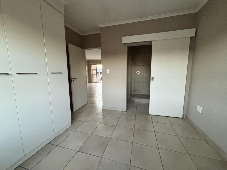 2 Bedroom Property for Sale in Montana Tuine Gauteng
