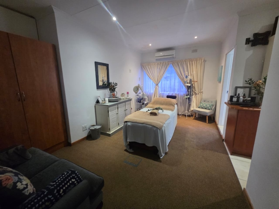 To Let 1 Bedroom Property for Rent in Blairgowrie Gauteng