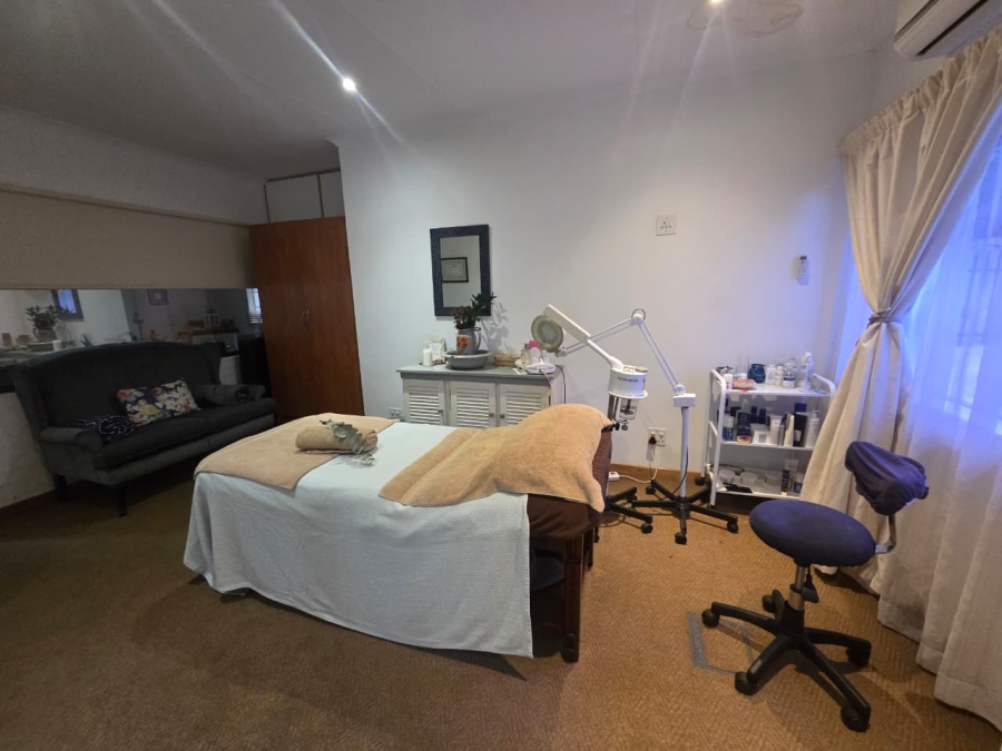 To Let 1 Bedroom Property for Rent in Blairgowrie Gauteng