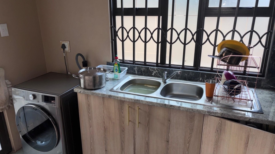 3 Bedroom Property for Sale in The Orchards Gauteng