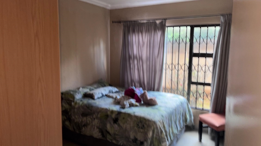 3 Bedroom Property for Sale in The Orchards Gauteng