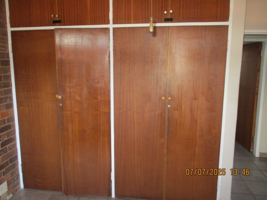 To Let 2 Bedroom Property for Rent in Annlin Gauteng