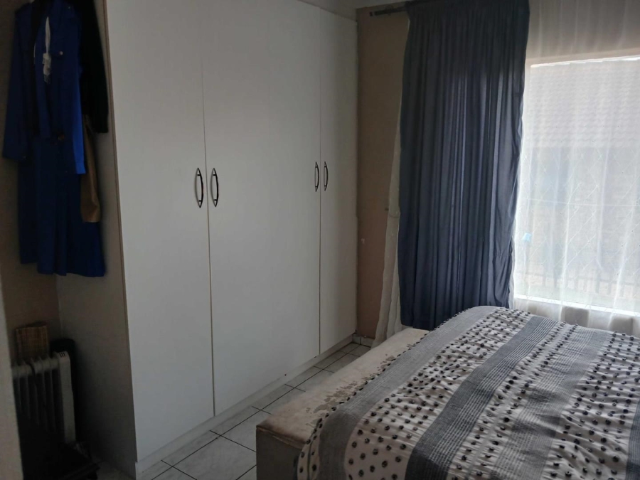 3 Bedroom Property for Sale in Meredale Gauteng