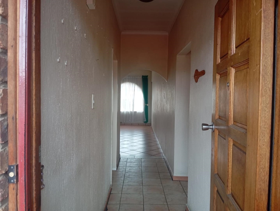 2 Bedroom Property for Sale in New Redruth Gauteng