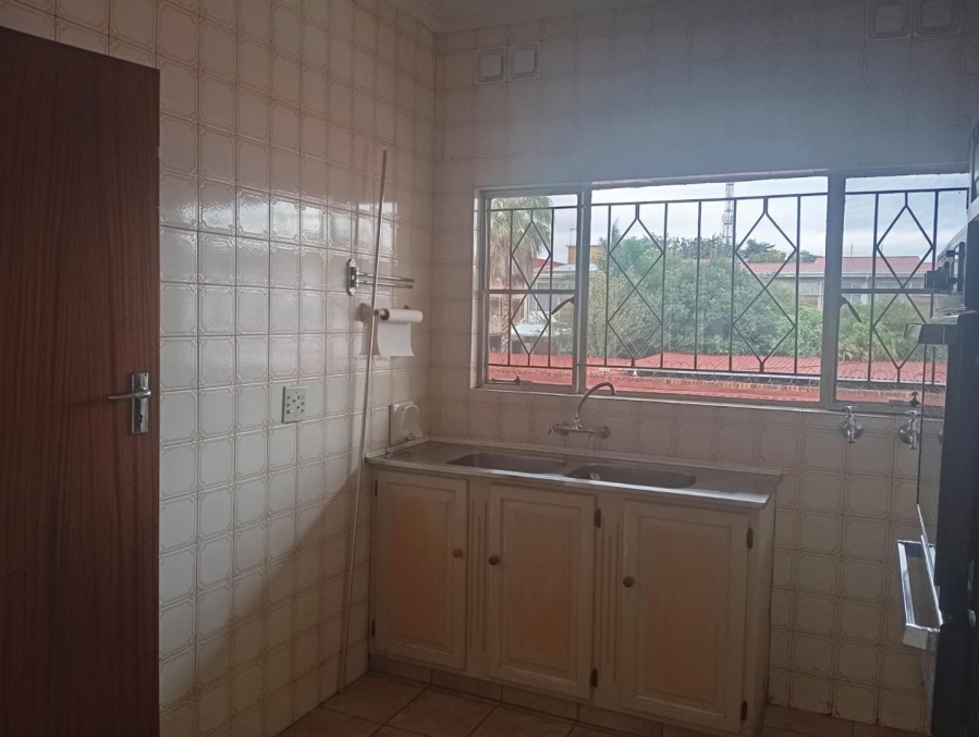 2 Bedroom Property for Sale in New Redruth Gauteng