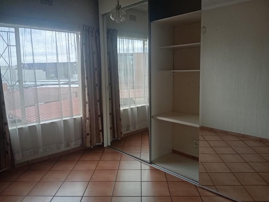 2 Bedroom Property for Sale in New Redruth Gauteng