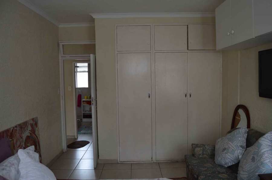 2 Bedroom Property for Sale in New Redruth Gauteng