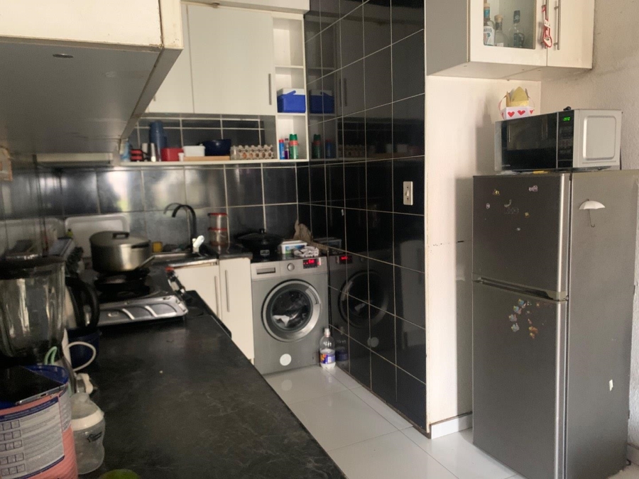 2 Bedroom Property for Sale in Ridgeway Gauteng