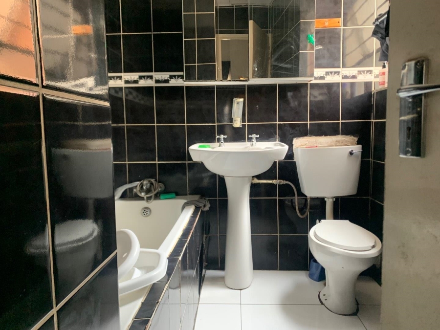 2 Bedroom Property for Sale in Ridgeway Gauteng