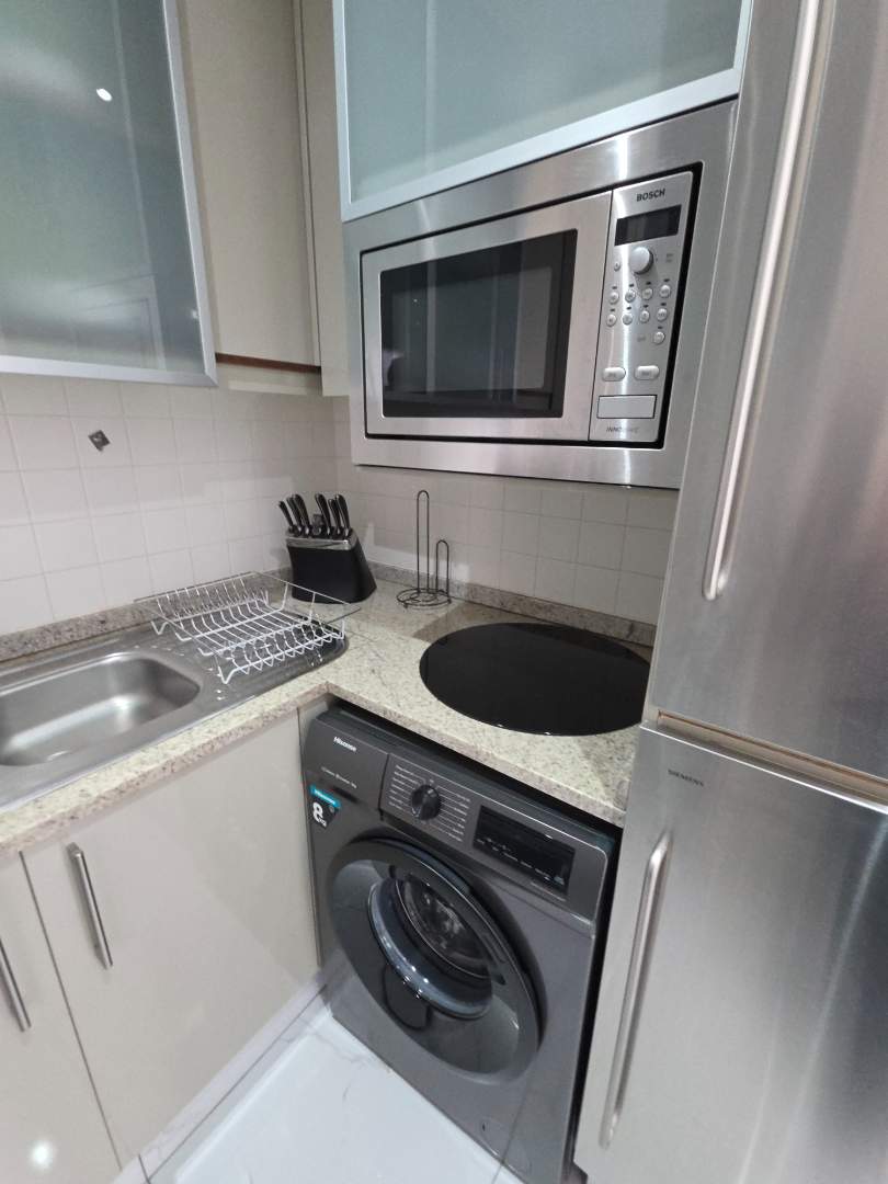 1 Bedroom Property for Sale in Sandton Central Gauteng