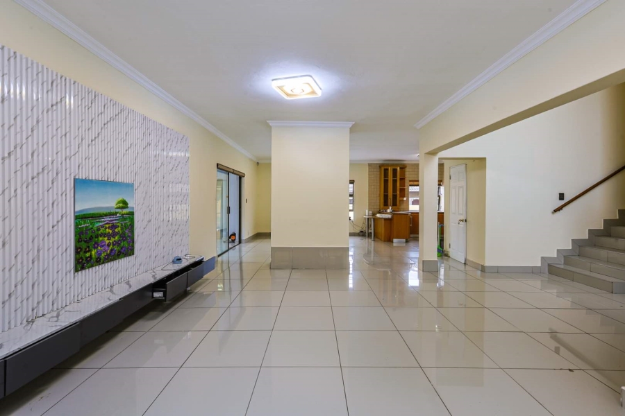 4 Bedroom Property for Sale in Willow Acres Gauteng