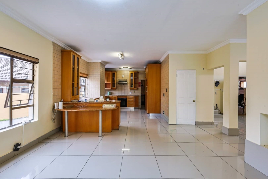 4 Bedroom Property for Sale in Willow Acres Gauteng