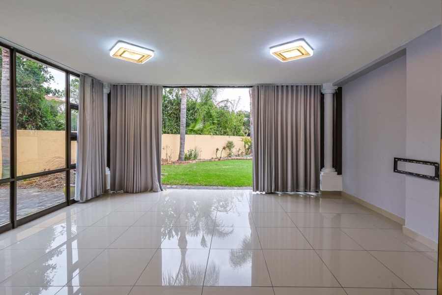 4 Bedroom Property for Sale in Willow Acres Gauteng