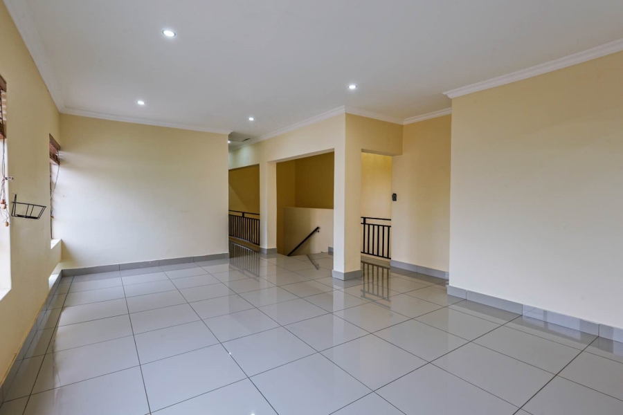 4 Bedroom Property for Sale in Willow Acres Gauteng