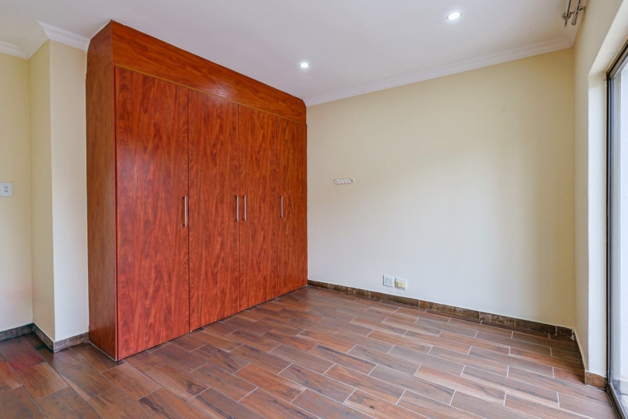 4 Bedroom Property for Sale in Willow Acres Gauteng