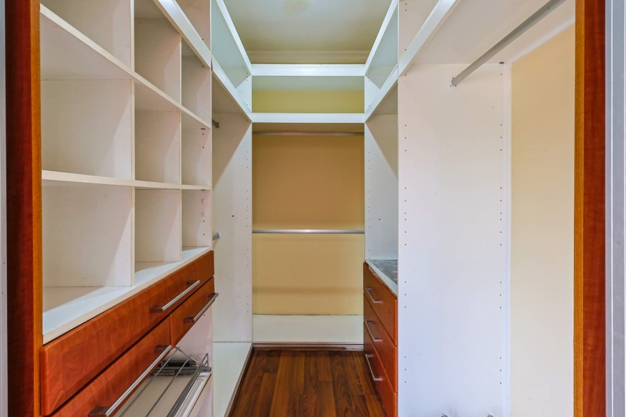 4 Bedroom Property for Sale in Willow Acres Gauteng