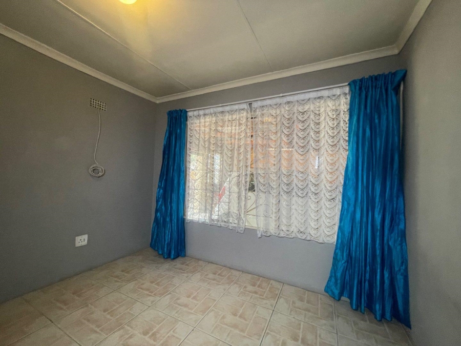 To Let 2 Bedroom Property for Rent in Homestead Gauteng