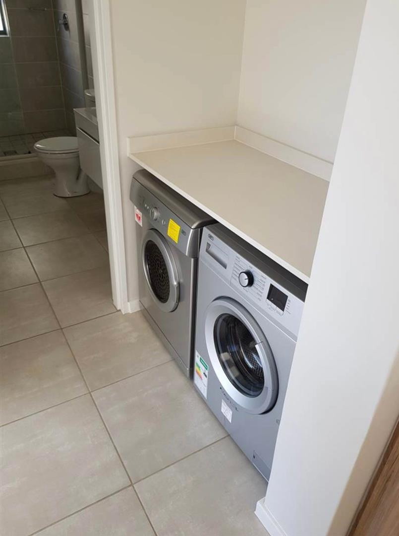 1 Bedroom Property for Sale in Midrand Gauteng