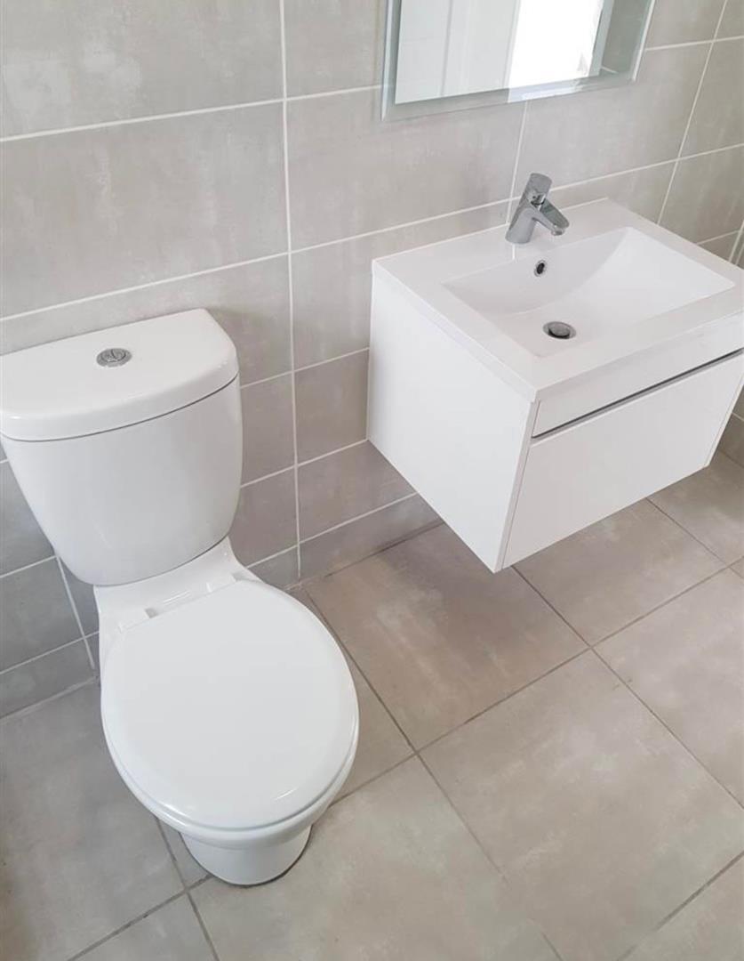 1 Bedroom Property for Sale in Midrand Gauteng