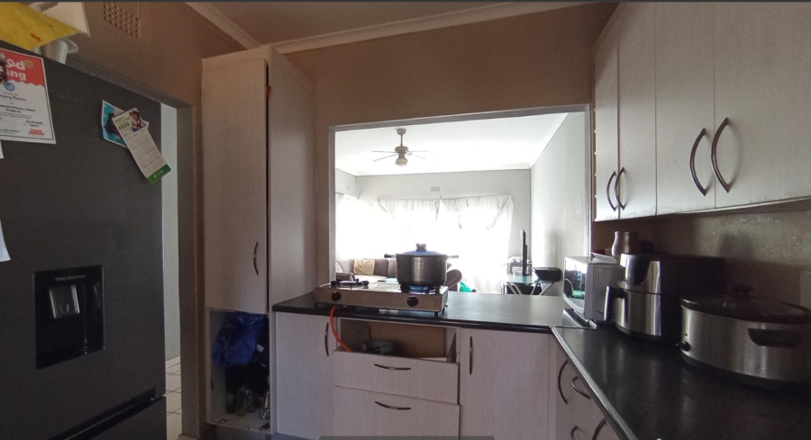 2 Bedroom Property for Sale in Florida Gauteng