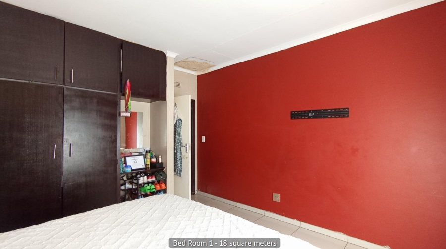2 Bedroom Property for Sale in Florida Gauteng