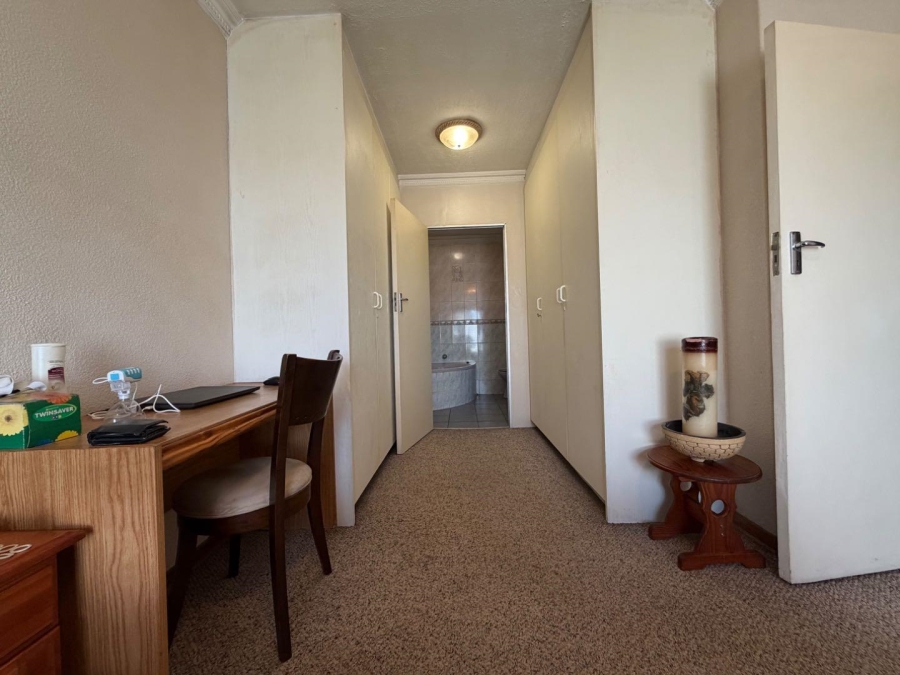 3 Bedroom Property for Sale in Randhart Gauteng