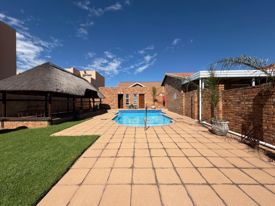 3 Bedroom Property for Sale in Randhart Gauteng