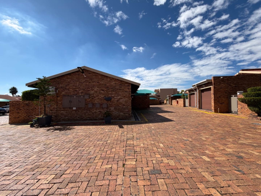 3 Bedroom Property for Sale in Randhart Gauteng
