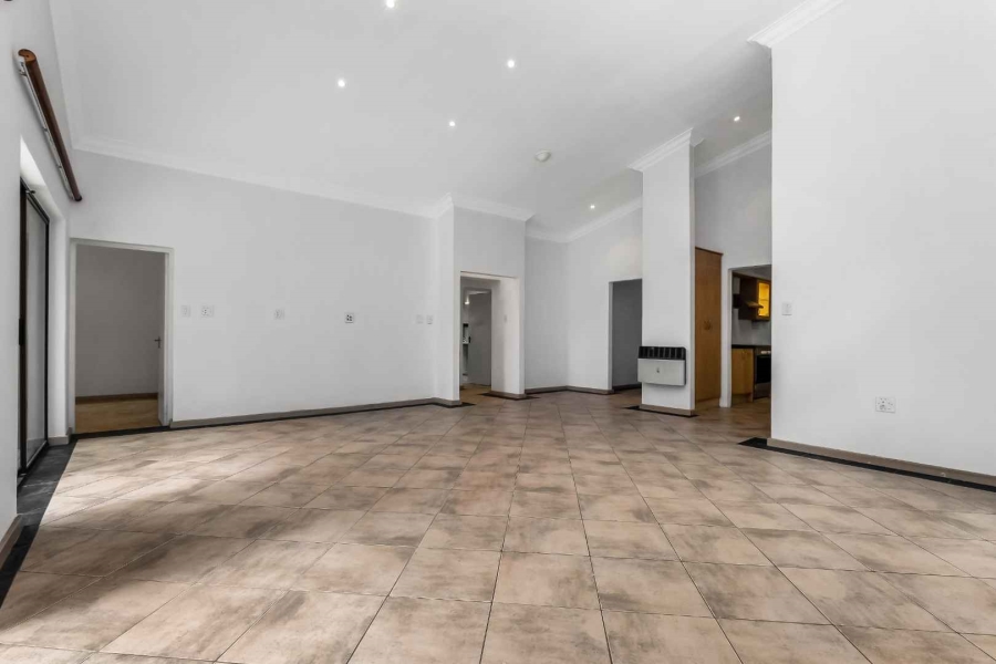 4 Bedroom Property for Sale in Norwood Gauteng