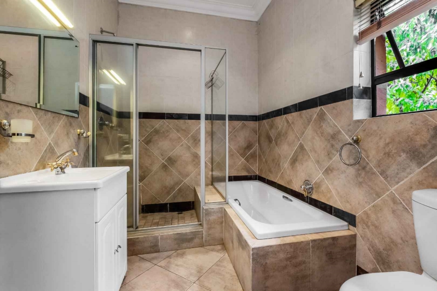 4 Bedroom Property for Sale in Norwood Gauteng
