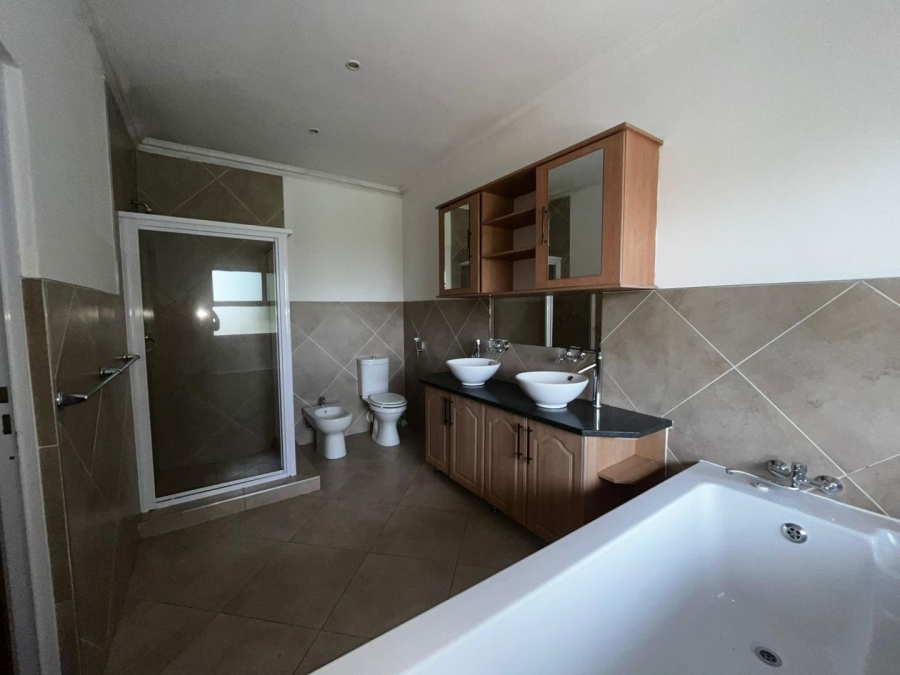 4 Bedroom Property for Sale in Ebotse Golf Estate Gauteng
