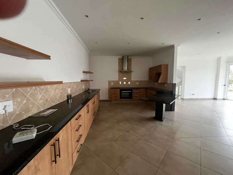4 Bedroom Property for Sale in Ebotse Golf Estate Gauteng