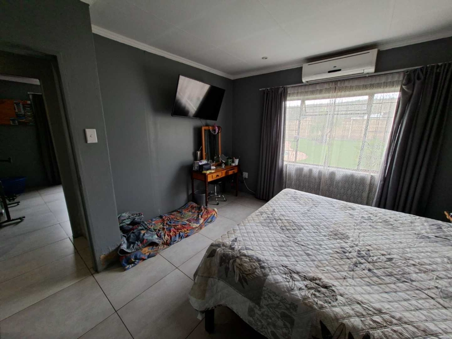 3 Bedroom Property for Sale in Booysens Gauteng
