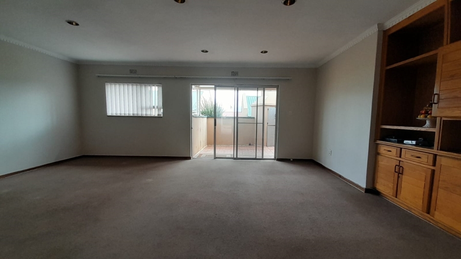 2 Bedroom Property for Sale in Terenure Gauteng