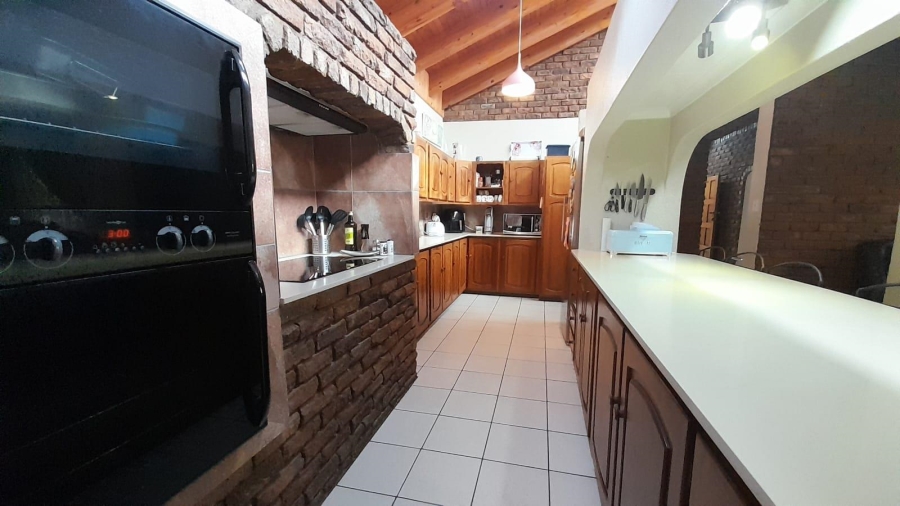 4 Bedroom Property for Sale in Edleen Gauteng