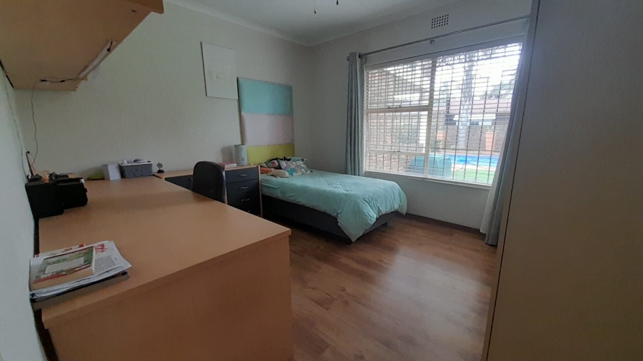 4 Bedroom Property for Sale in Edleen Gauteng