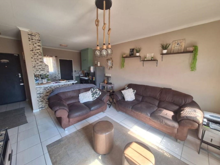 3 Bedroom Property for Sale in Birchleigh North Gauteng