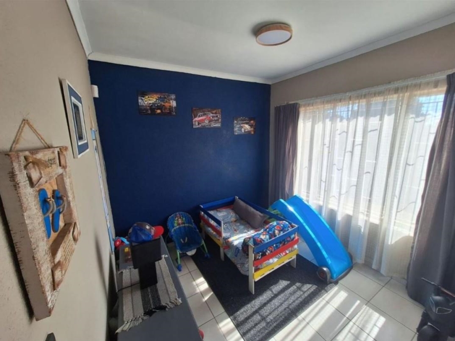 3 Bedroom Property for Sale in Birchleigh North Gauteng