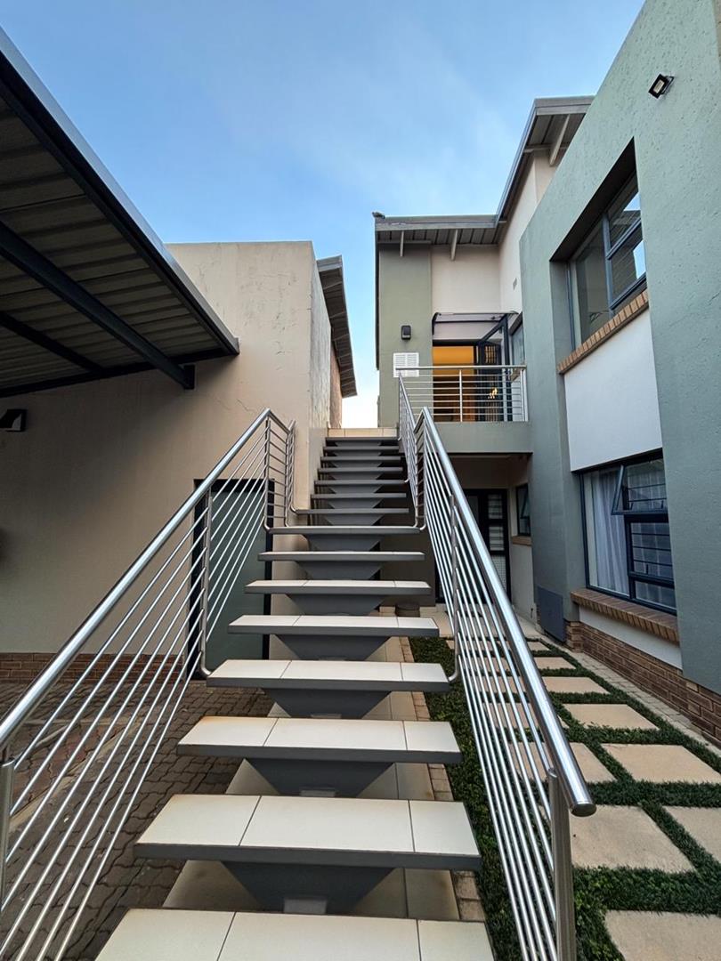 2 Bedroom Property for Sale in Farrarmere Gauteng