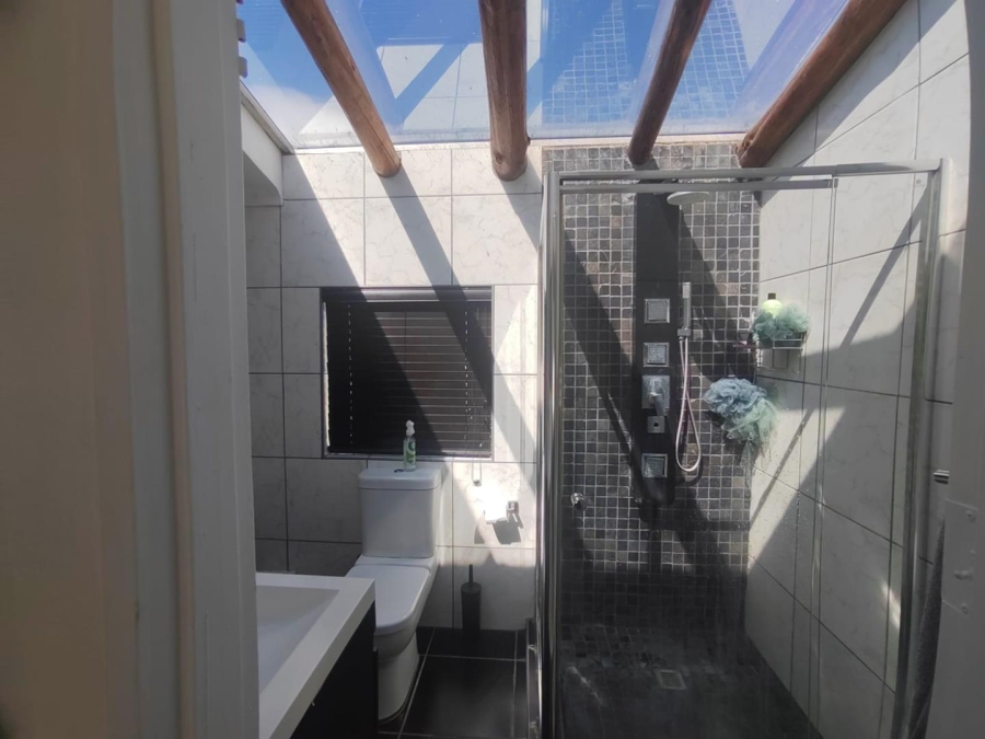 4 Bedroom Property for Sale in Brackendowns Gauteng