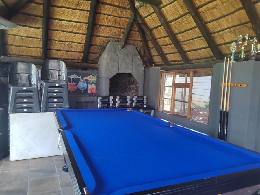 4 Bedroom Property for Sale in Brackendowns Gauteng