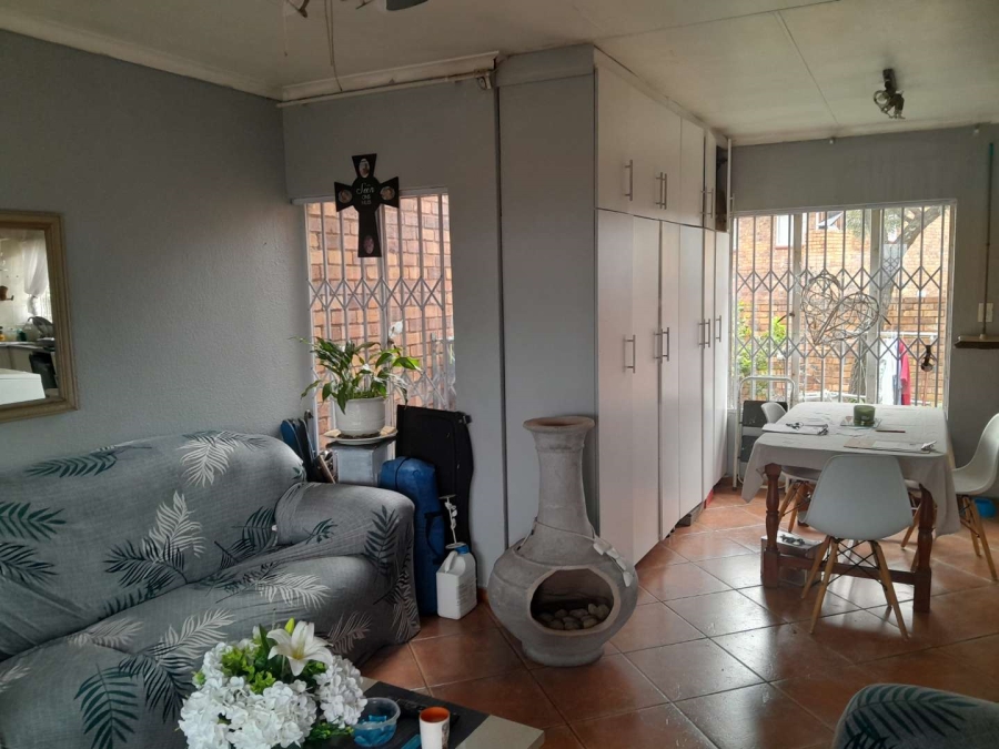 3 Bedroom Property for Sale in South Crest Gauteng