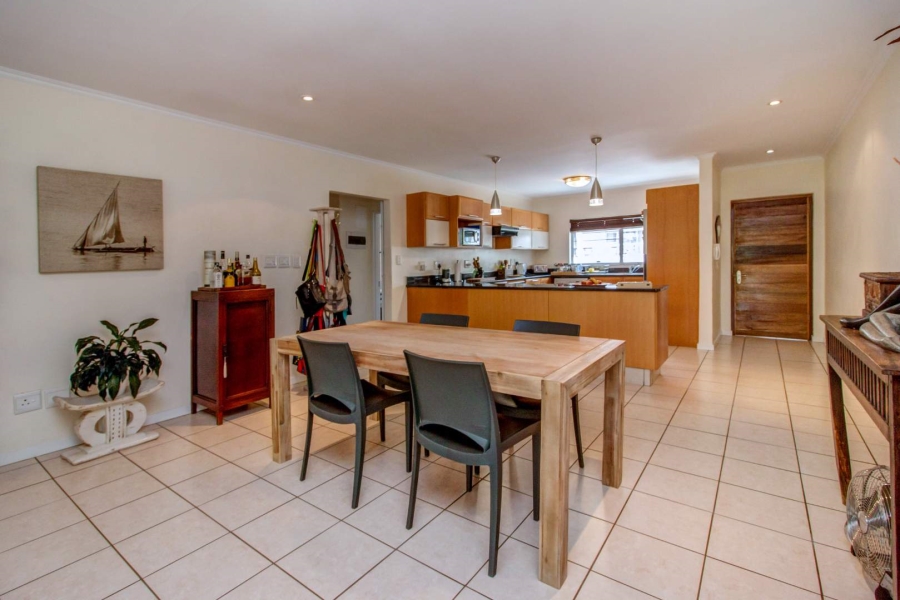 2 Bedroom Property for Sale in Bryanston Gauteng