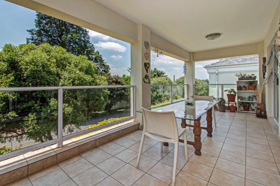 2 Bedroom Property for Sale in Bryanston Gauteng